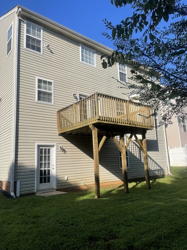 Building Photo - 3713 Single Leaf Cir