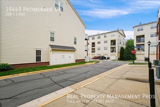 Building Photo - 19449 Promenade Dr