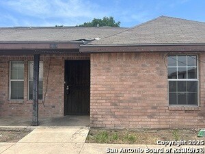 Primary Photo - 7637 Windsor Oaks