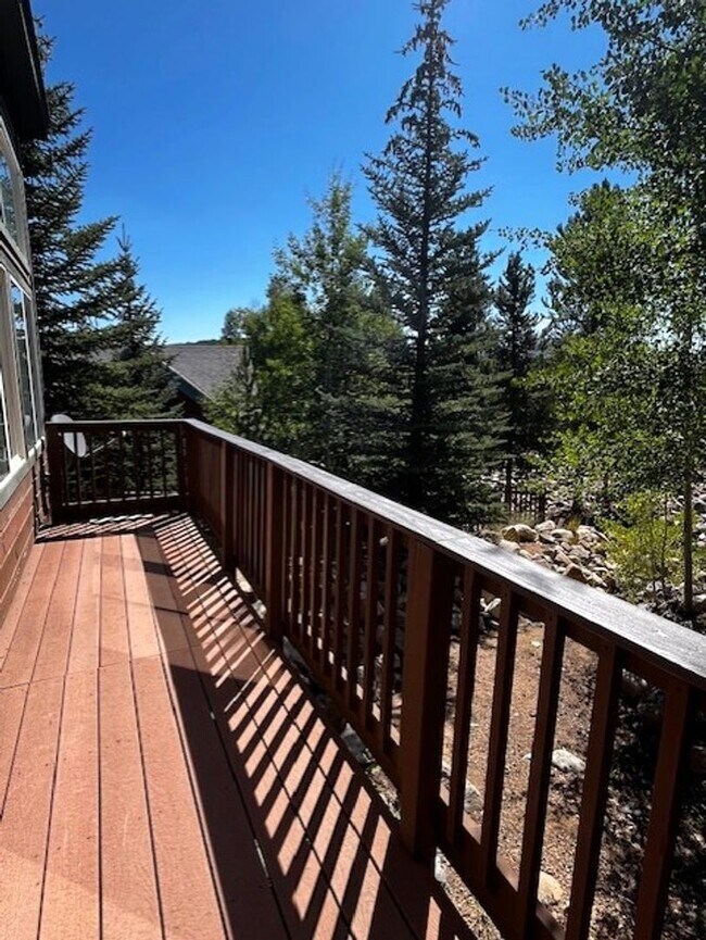 Building Photo - 55 Salt Lick Pl