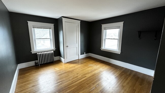 Building Photo - 24 Stone St