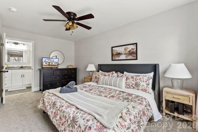 Building Photo - 1707 Wilson W Lee Blvd