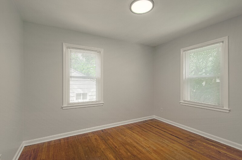 Building Photo - 434 W 88 St