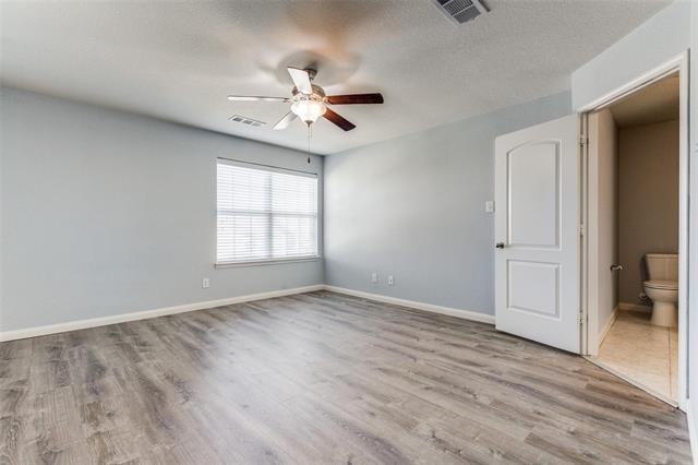 Building Photo - 1824 Persimmon Dr