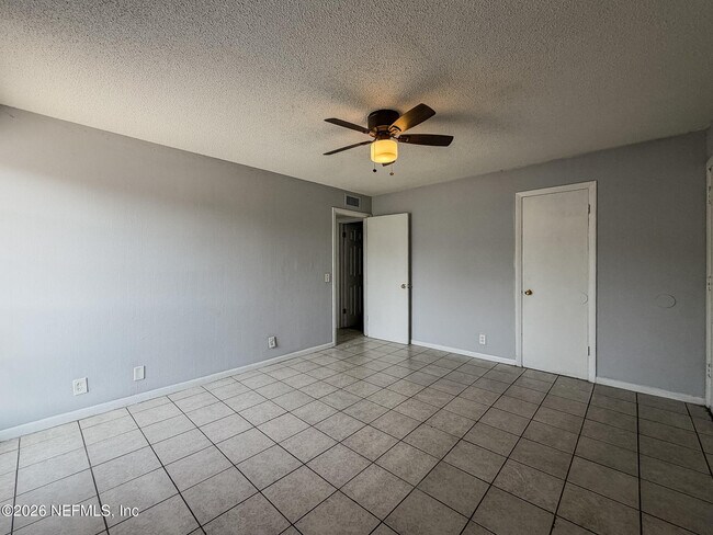 Building Photo - 1124 Woodruff Ave