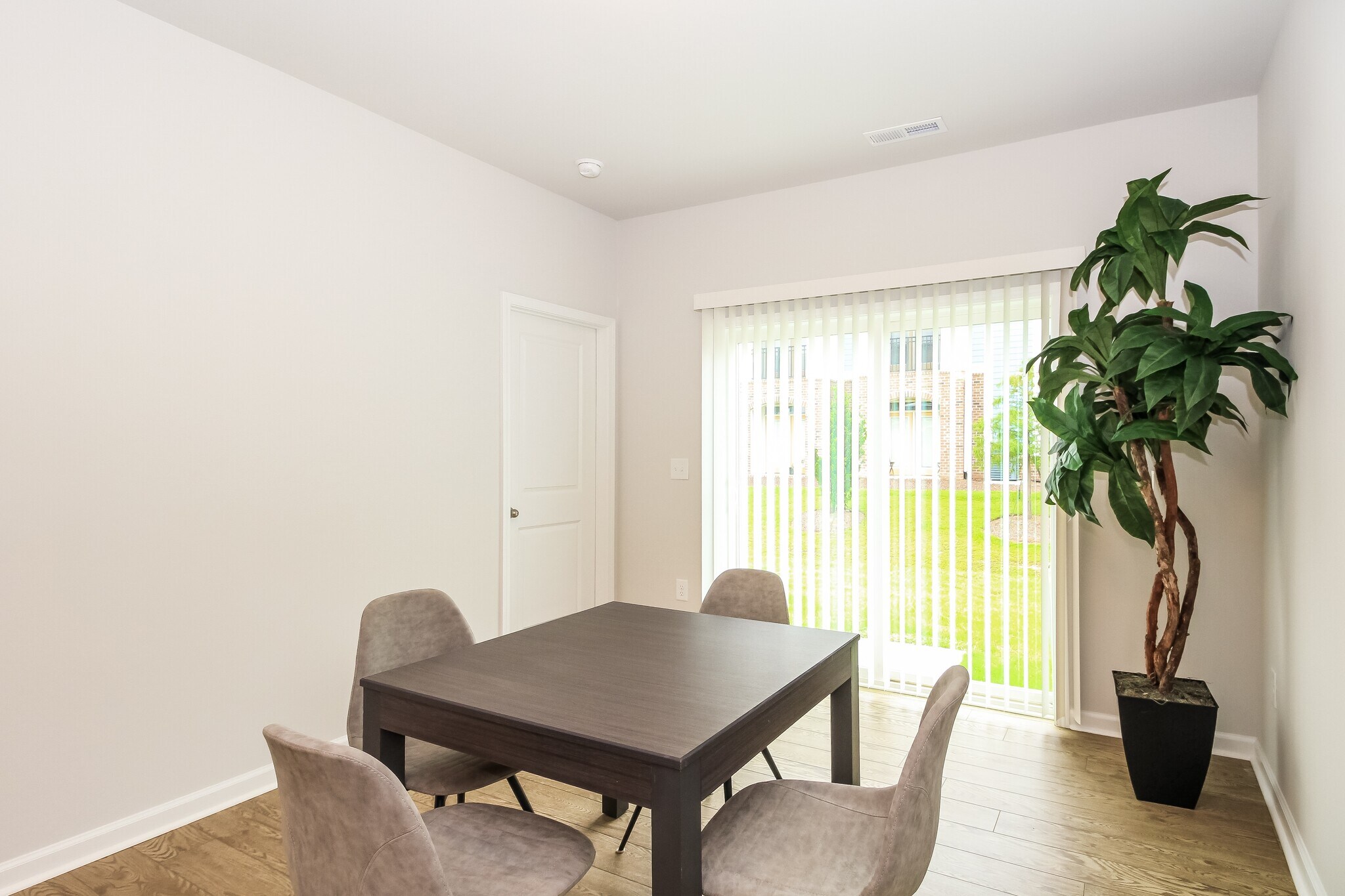 Building Photo - 3754 Summer Bay Trl
