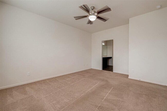 Building Photo - 1017 White Birch Ln