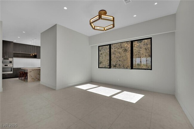 Building Photo - 378 Tranquil Peak Ct