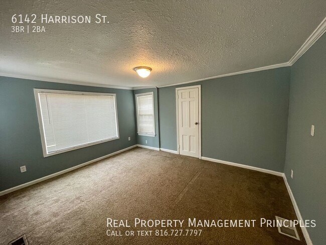 Building Photo - 6142 Harrison St