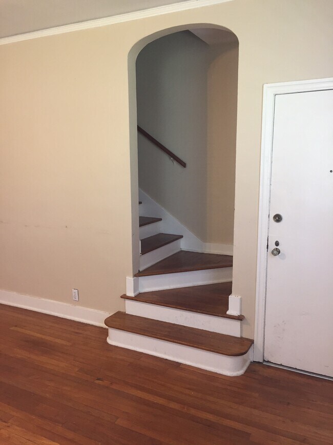 Downstairs Stairwell - 1726 Saint Mary St
