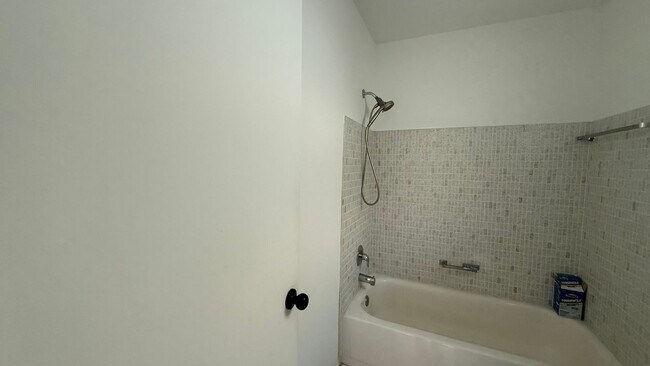 Building Photo - All inclusive 2BR/ 2B Condo in 55+ Community