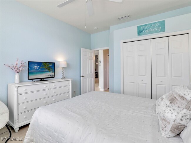Building Photo - 8845 Lely Island Cir