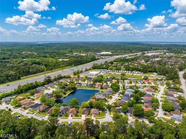 Building Photo - 11179 Bentley Trace Ln E