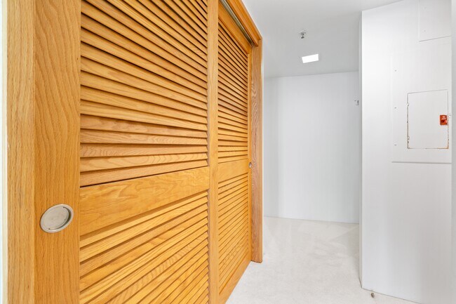 Building Photo - 1330 Ala Moana Blvd