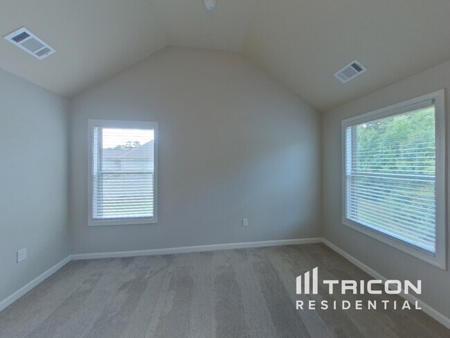 Building Photo - 142 Massey Ln