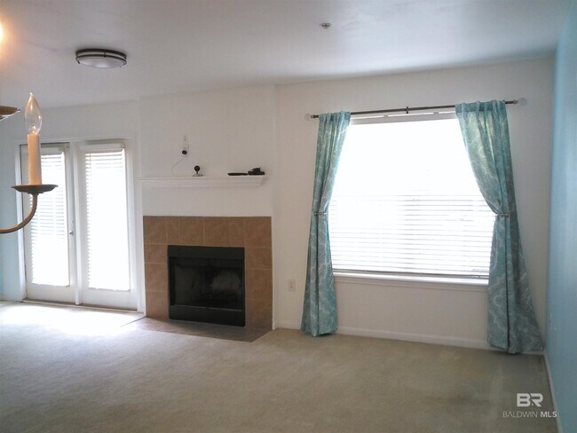 Building Photo - 1517 Regency Rd