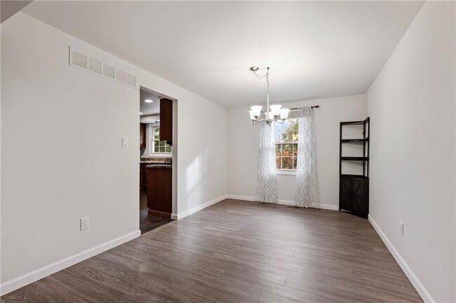 Building Photo - 2609 Fox Chase Ct