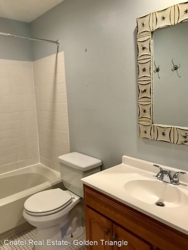 Building Photo - 1 br, 1 bath House - 1939 17th Street, NW #1