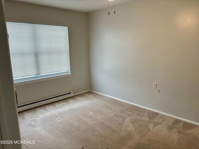 Building Photo - 802B Balmoral Ct