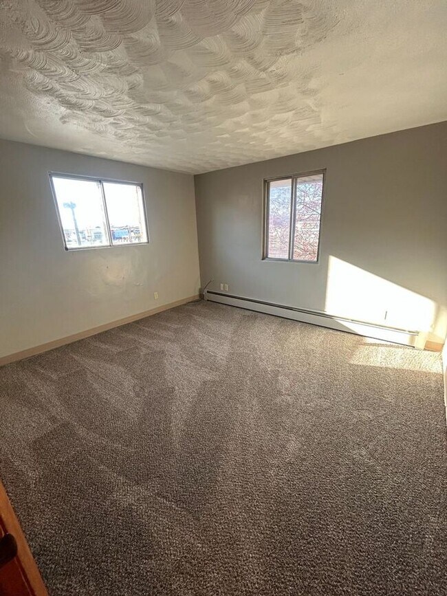 Interior Photo - Cedarwood Apartments