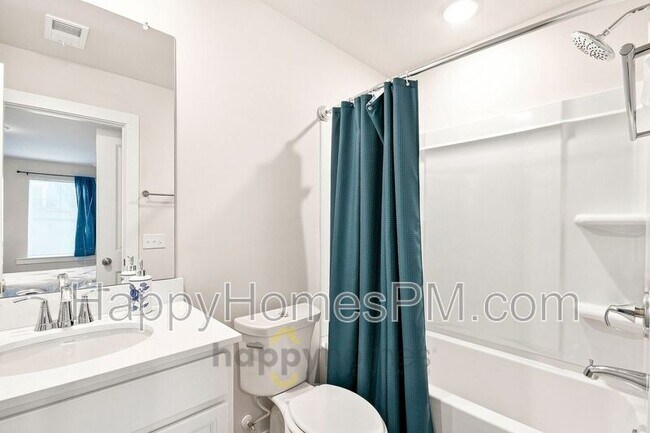 Building Photo - 1023 Old Cypress Run