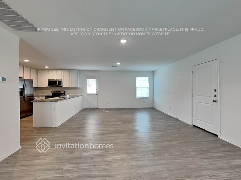 Building Photo - 164 Parish Ln