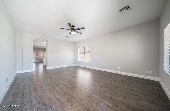 Building Photo - 3649 S Loback Ln