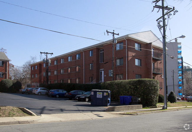 Building Photo - Randolph Street