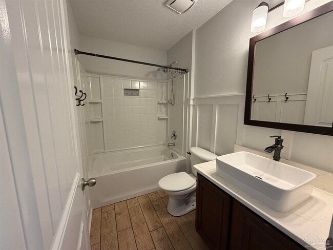 Building Photo - 4776 Hilarita Cir