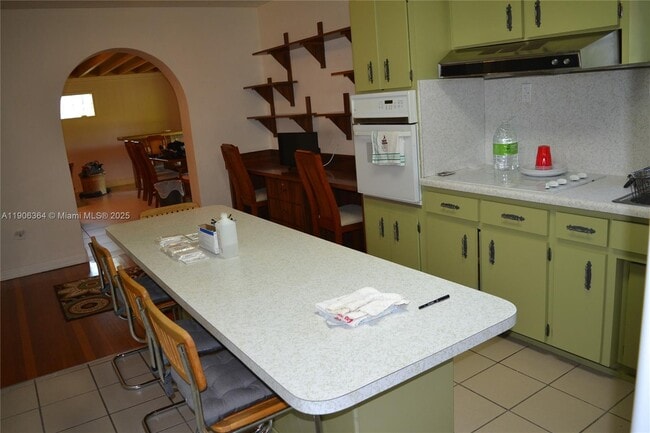 Building Photo - 7855 SW 17th Terrace