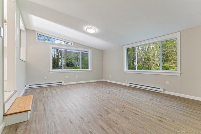 Building Photo - 3 Alscot Dr