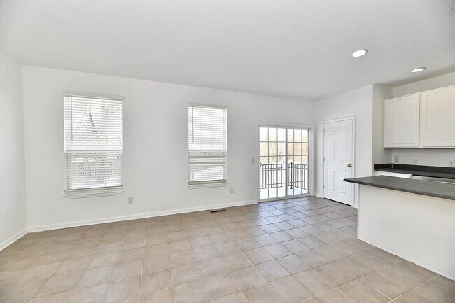 Building Photo - 11888 Esty Way