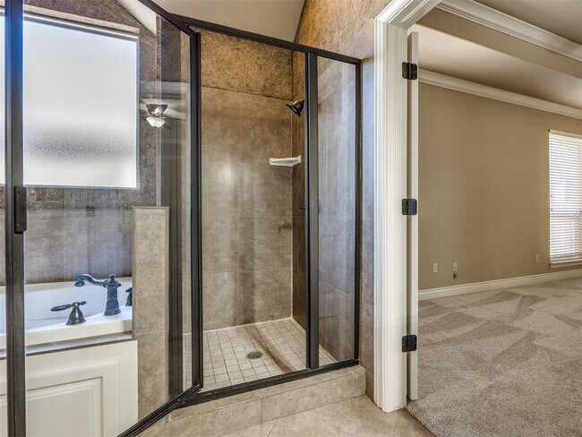 Building Photo - 3117 Summit Crossing Pkwy