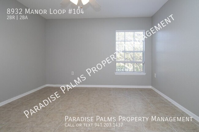 Building Photo - 8932 Manor Loop