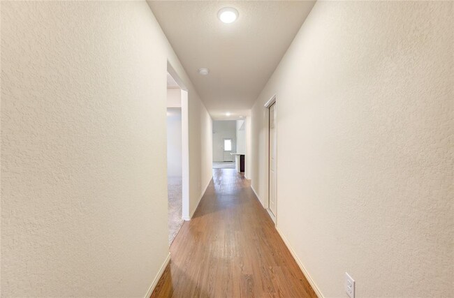 Building Photo - 2019 Louetta Stream Way