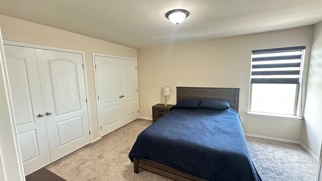 Building Photo - 5609 Montevista Dr