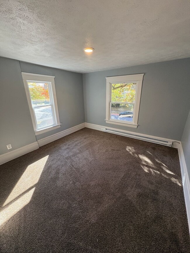 Building Photo - 185 S Balch St