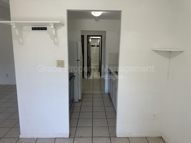 Building Photo - 364 S Ironton St