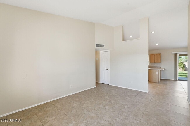 Building Photo - 16264 N 66th St