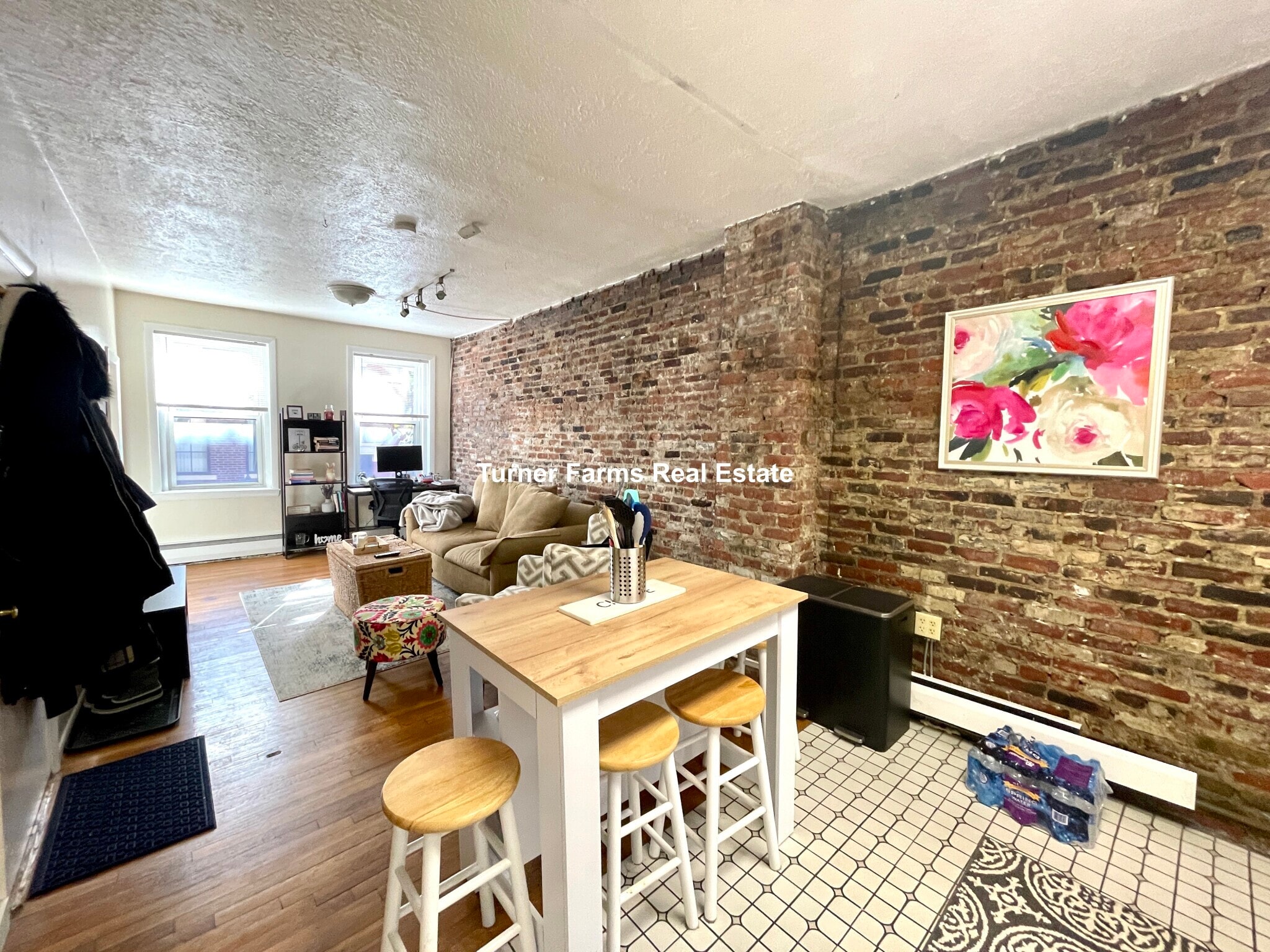 Building Photo - 15A Garden St