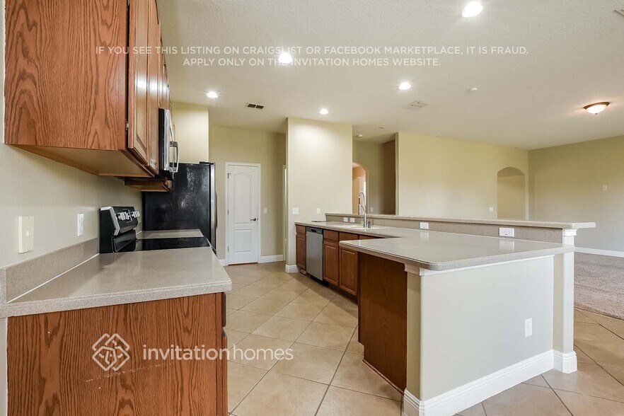 Building Photo - 1508 Clapton Dr