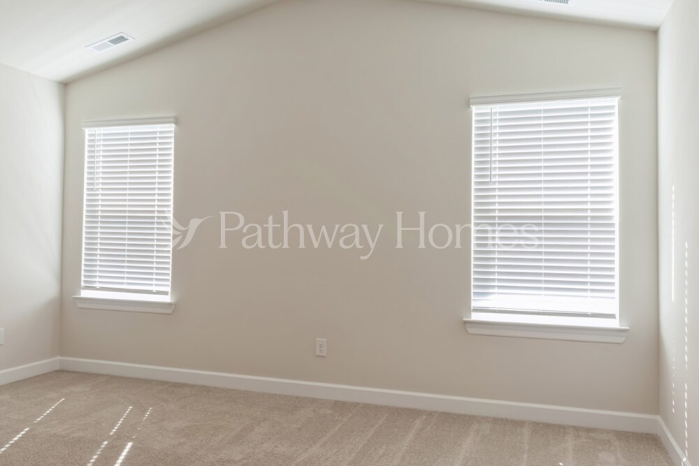 Building Photo - 2327 Alberto Dr