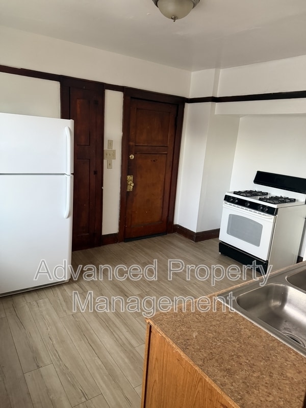 Building Photo - 4023 N 24th Pl