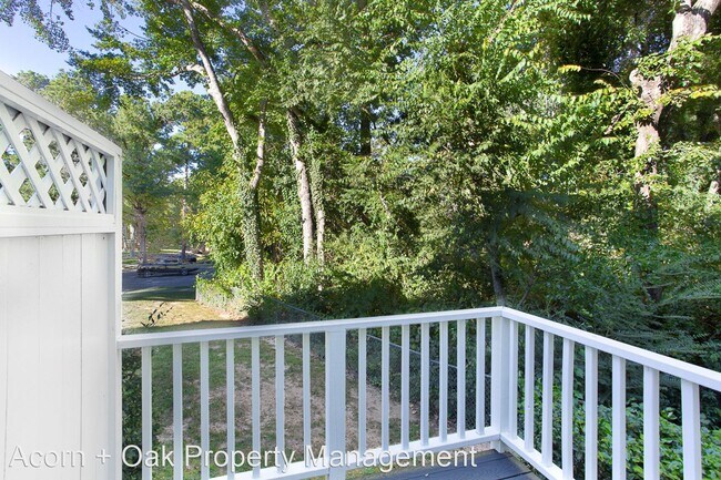 Building Photo - 2 br, 1.5 bath House - 2544 Noble Rd