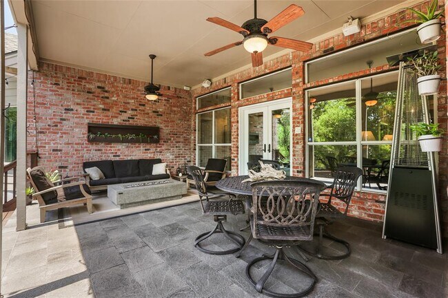 Building Photo - 5609 Painted Valley Dr