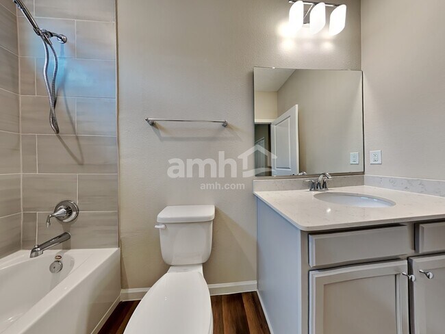 Building Photo - 192 Spruce Pt