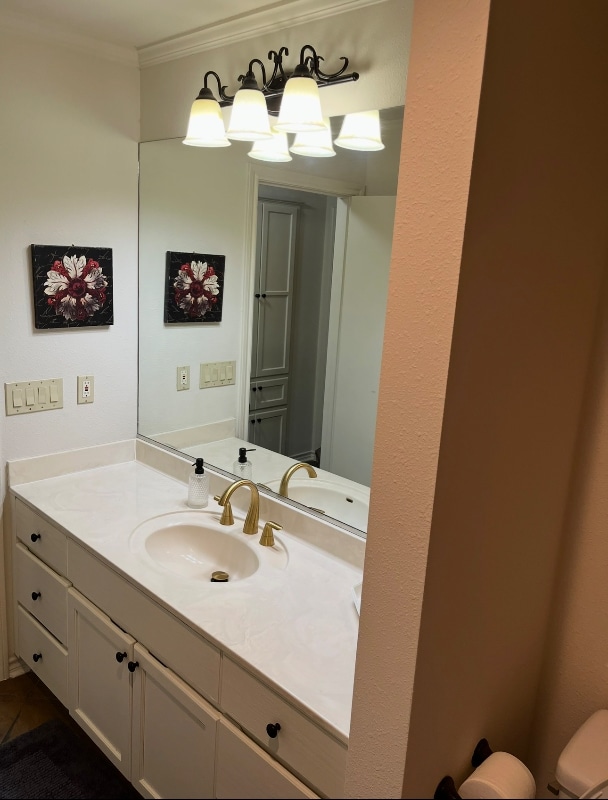 Building Photo - 103 Acapulco Ct