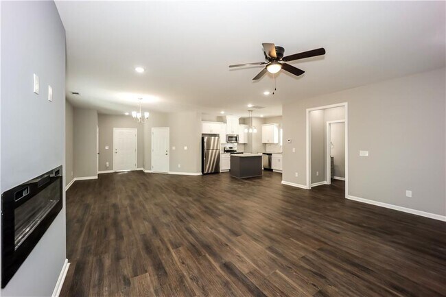 Building Photo - 255 Addy Ln