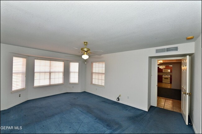 Building Photo - 14101 Koshare Ct