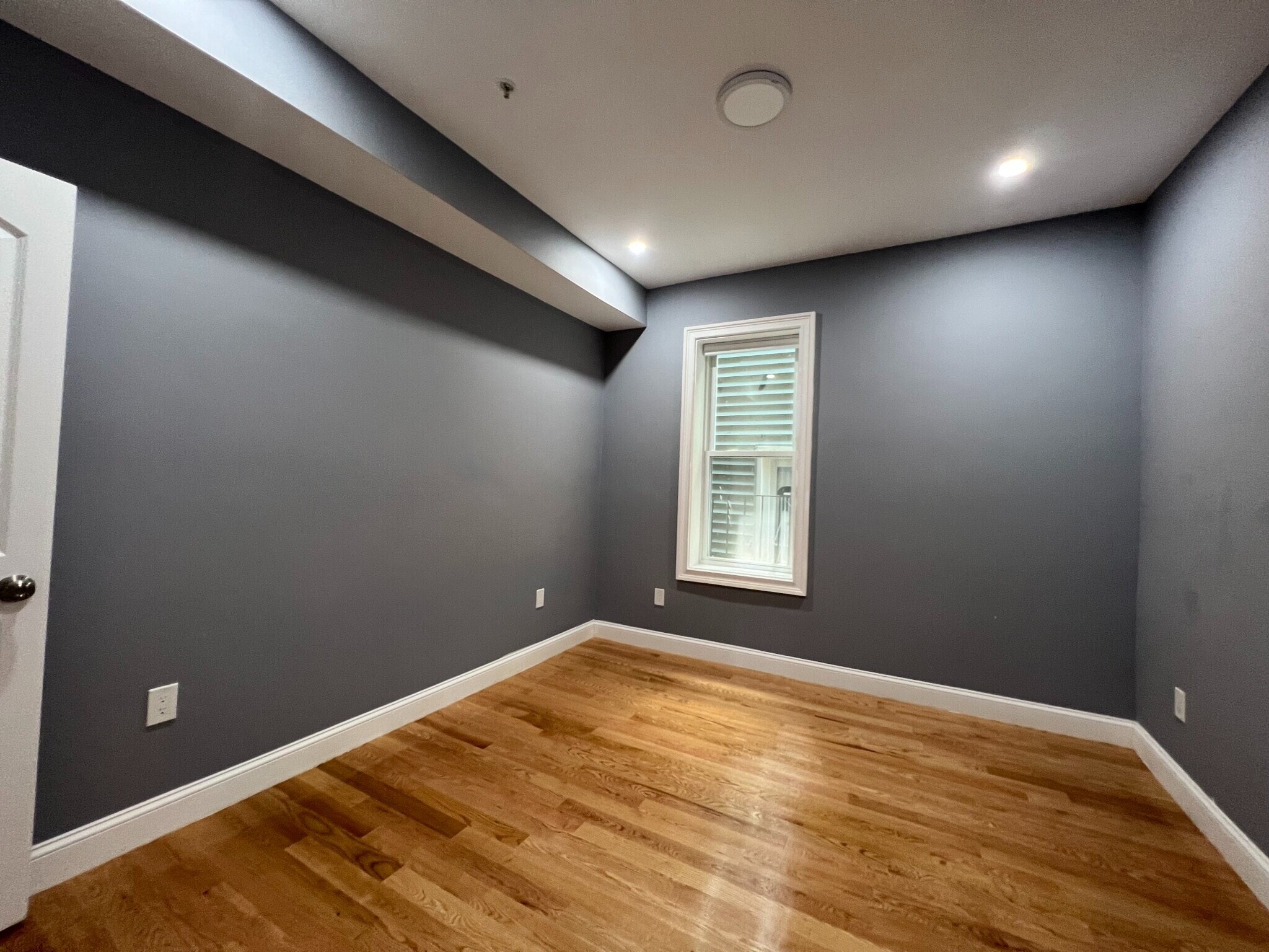 Building Photo - 339 Cambridge St